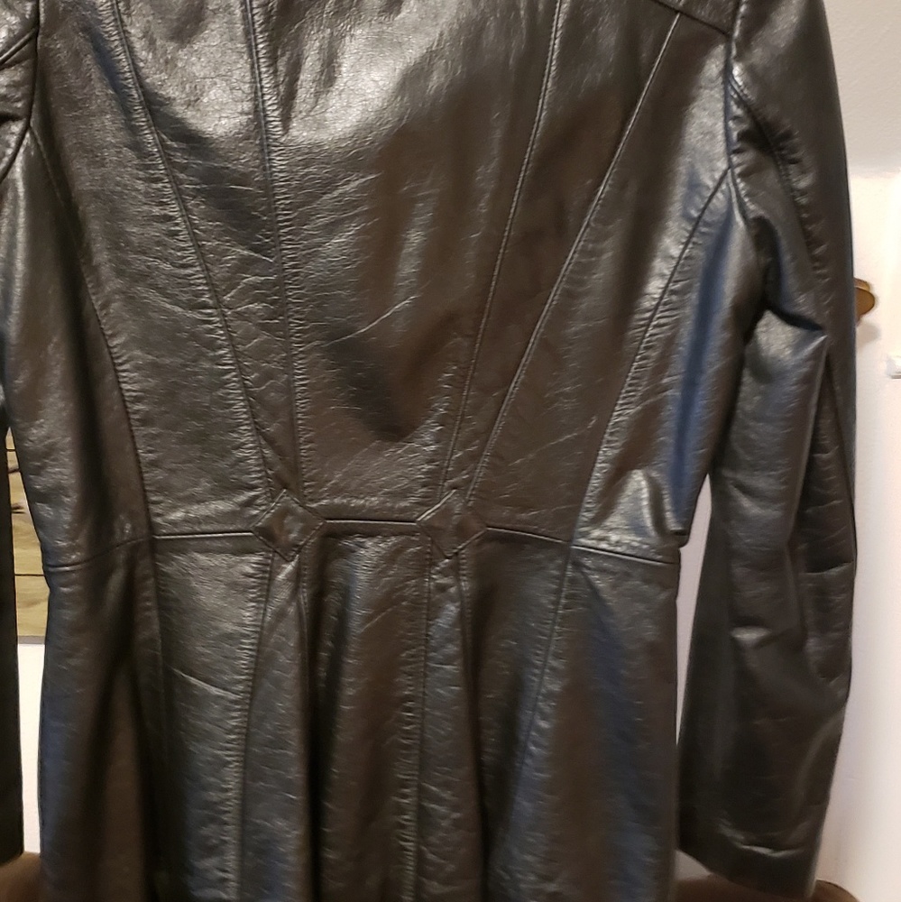 Leather jacket - Picture 4 of 4